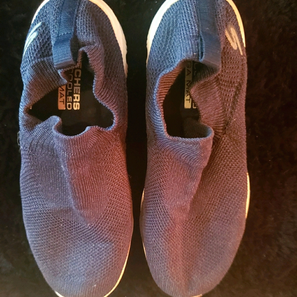 Sketchers Air Cooled Goga Mat size8